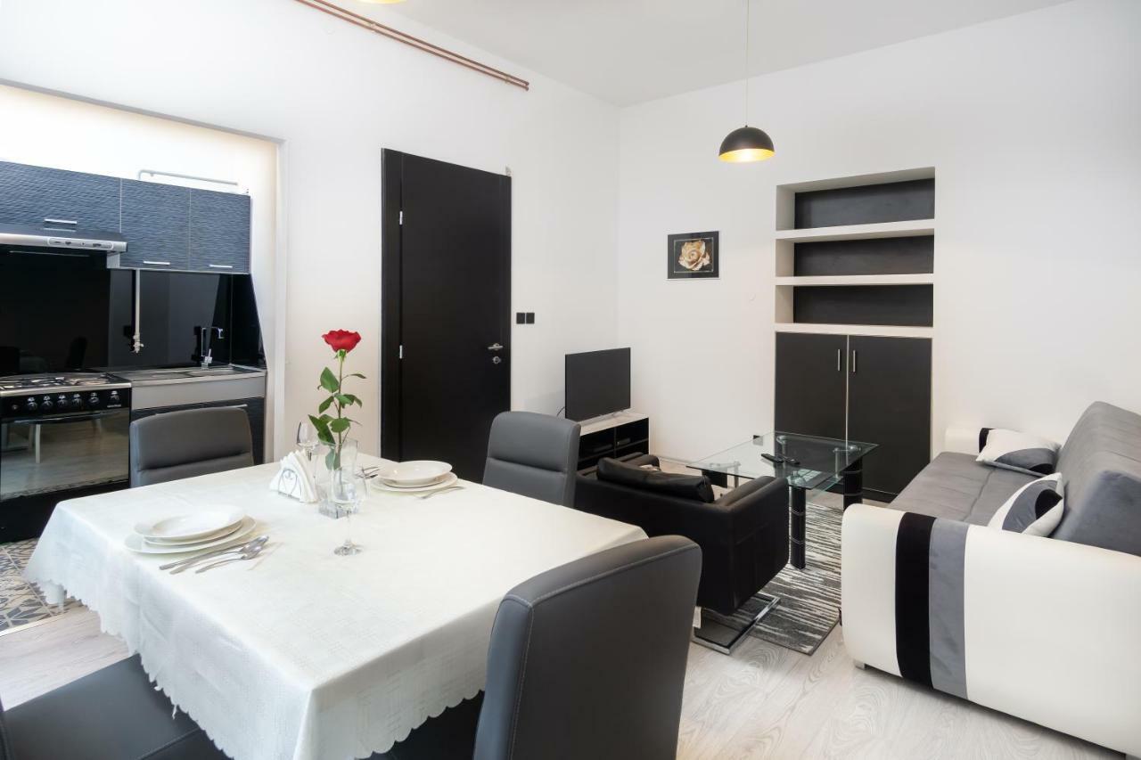 Apartman Ambasador Zagrzeb Zewnętrze zdjęcie